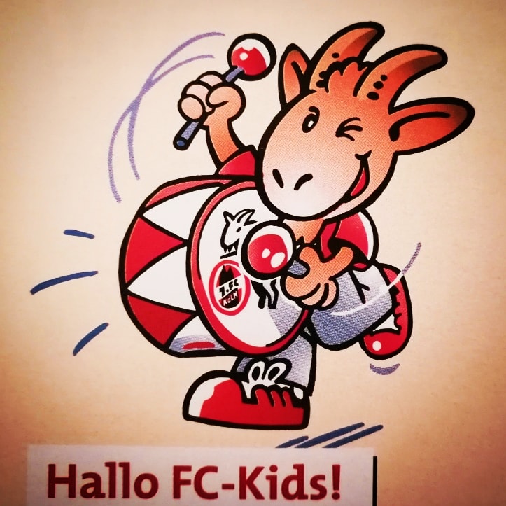 generation_dsf's tweet photo. Heute hau'n wir auf die #Pauke! 🔴⚪🥁
#effzeh #fcköln #fckölle #köln #kölle #cologne #colonia #rutunwiess #fußball #bundesliga #fckids #kidsclub #geißbock #hennes https://t.co/9xHA7Edu7q
