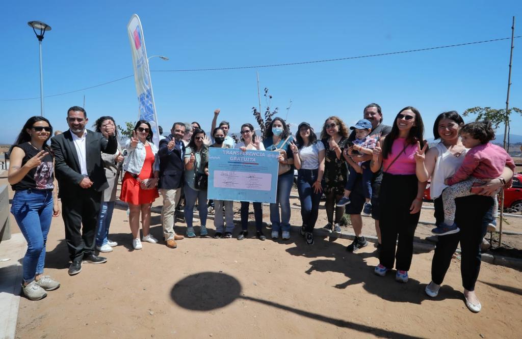 🔴 Bienes Nacionales entrega terreno fiscal al Serviu para construcción de viviendas sociales en Las Compañías ➡ periodicolacompania.cl/?p=3211