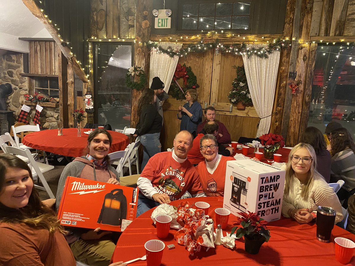 Denise Castro tweet media