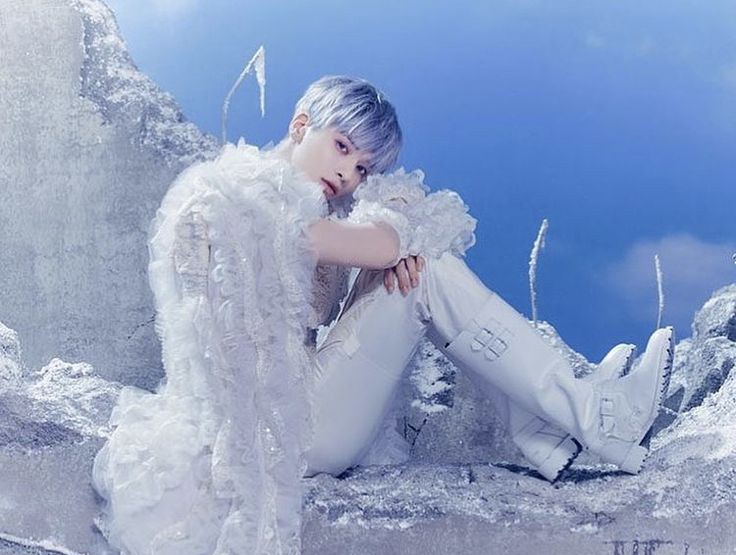 nanacafezzy_tea's tweet photo. #taebinkai #au
❛ Entre reinos
A realeza é destinada à pobreza, e dois reinos têm que juntaram-se para unir os príncipes Soobin e Taehyun, herdeiros de poderes que ajudariam os reinos. Em outro sentido, a pobreza é caracterizada por um pintor plebeu que irá separar os "reinos". https://t.co/f8QxK6p69H