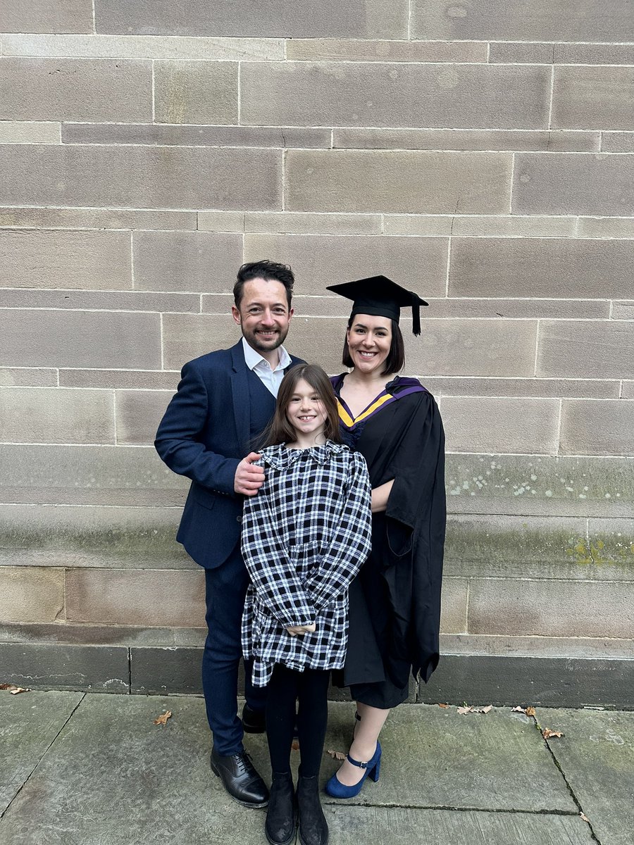 fionahprice's tweet image. Perfect graduation with my little family! 🎓
I am beyond elated &amp;amp; truly blessed to have had my family, friends &amp;amp; colleagues endlessly supporting me along the way! Thank you! ❤️@docRobbo @PCCOTatNUH @OfficialUoM