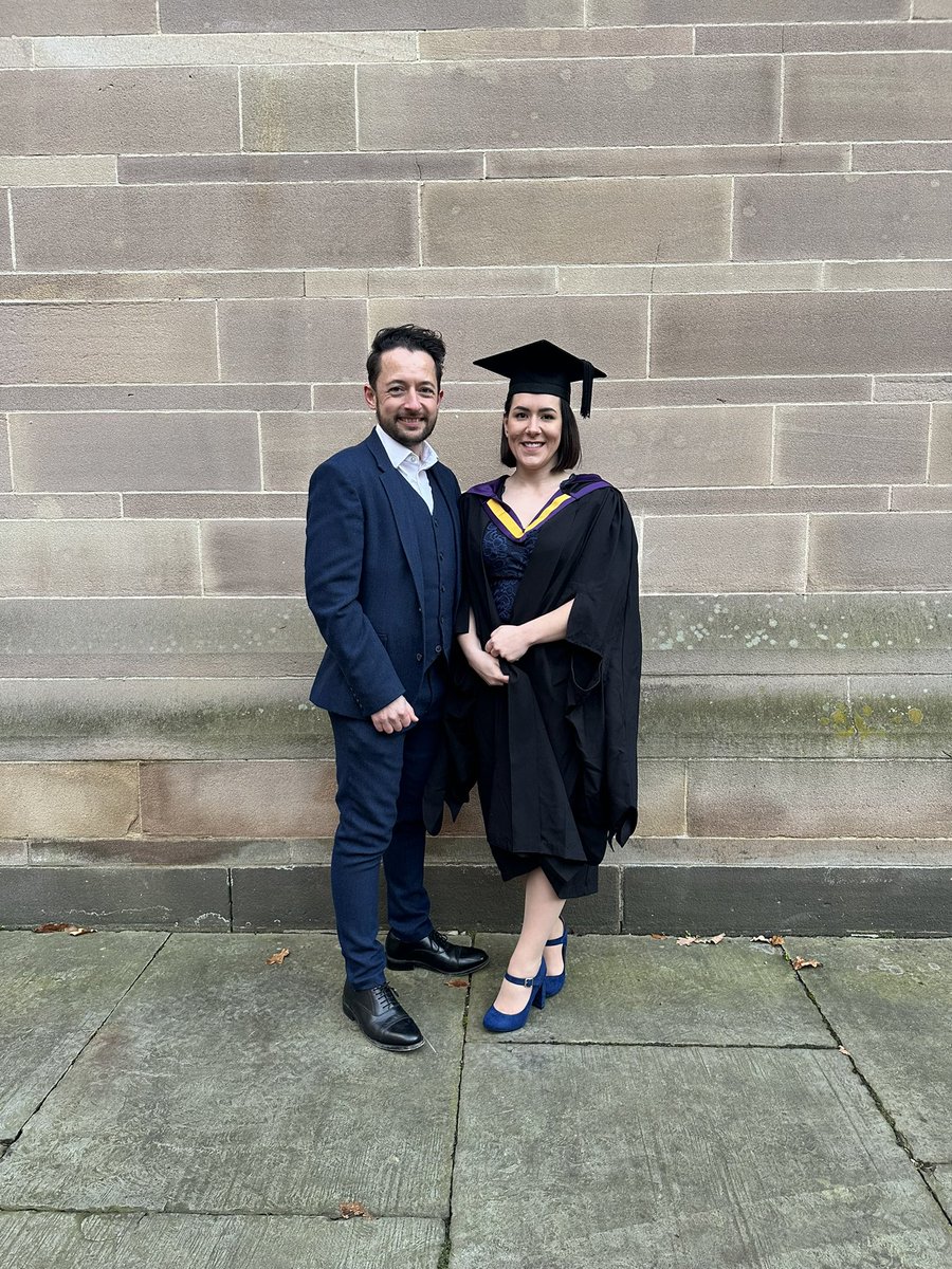 fionahprice's tweet image. Perfect graduation with my little family! 🎓
I am beyond elated &amp;amp; truly blessed to have had my family, friends &amp;amp; colleagues endlessly supporting me along the way! Thank you! ❤️@docRobbo @PCCOTatNUH @OfficialUoM