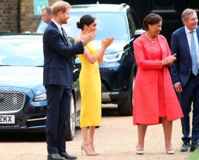 Sara 🇵🇹🇬🇧🌍 💜🤍💚 #FreedomOfSpeech #Royalist tweet media