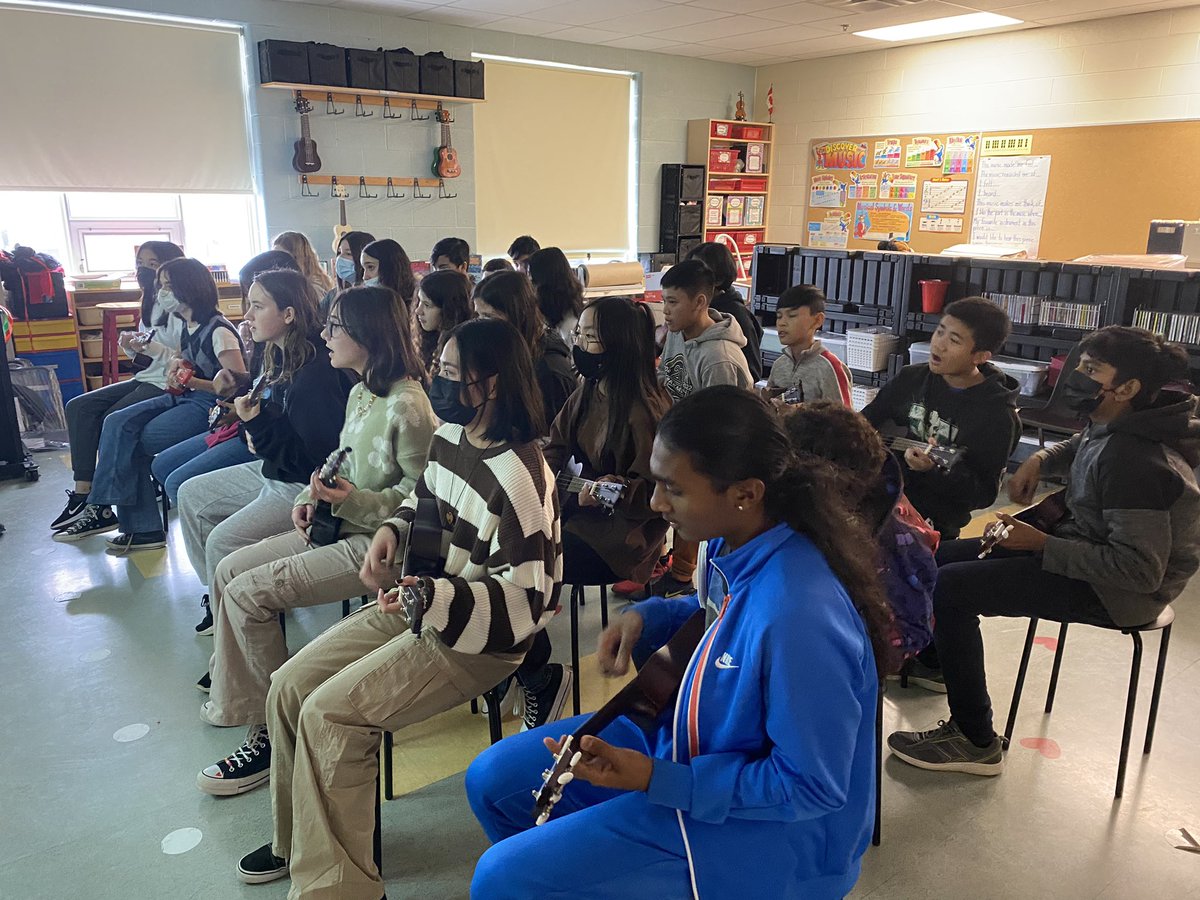 CoutoMr's tweet photo. Thank you to @MsKapovsClass for playing the ukulele’s with us today - and for letting me play as well! @ValentineDPCDSB https://t.co/eL7A2UBJCO