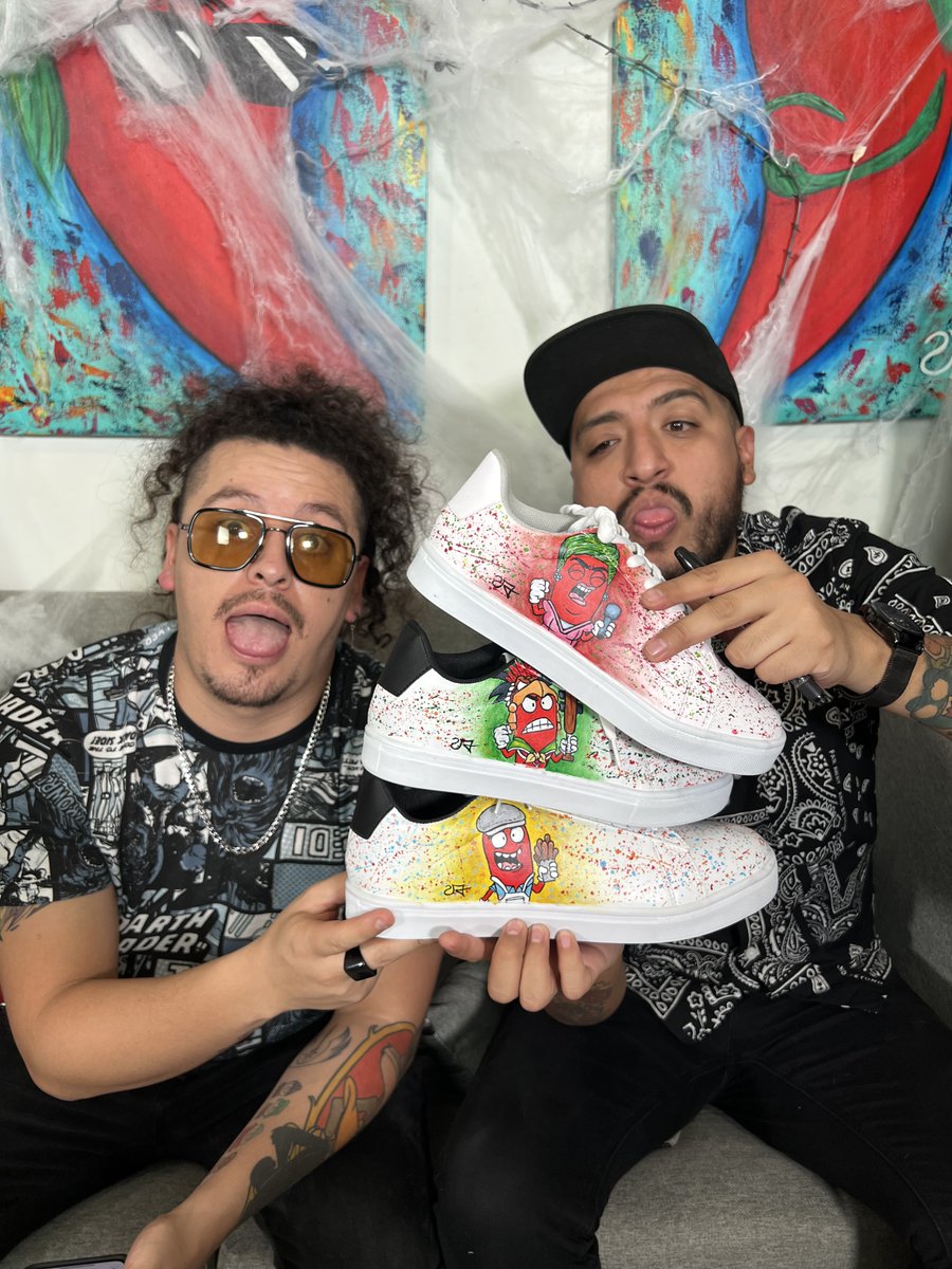 Update:
We want to show off our latest custom sneakers that made our Holders VERY happy🔥😏❤️👟🌶️🤩🇲🇽:
