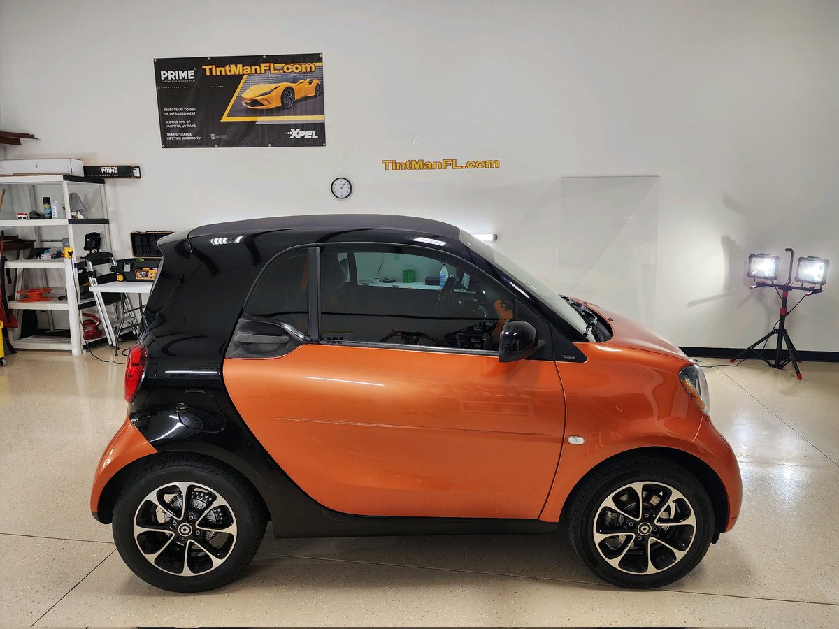 windowtintingfl's tweet photo. SmartCar ForTwo Passion https://t.co/qXM77jqe6v
Xpel XR Black Ceramic 30% Window Film front doors, 15% rear windows & visor strip.
#tintmanfl #xpel #windowtint #smartcar #smart #smartfortwo #brabus #carsofinstagram #smartmafia #smartbrabus #thevillages #wildwood #clermont https://t.co/4PVayH9QxG