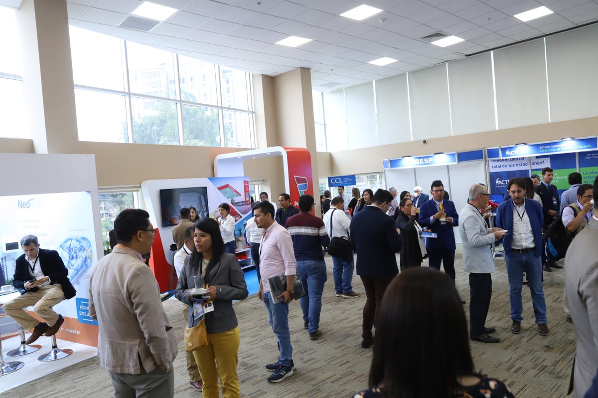 petroperu_sa's tweet photo. Estamos presentes en el V Congreso Nacional de Estaciones de Servicios, organizado por la Asociación de Grifos y Estaciones de Servicios del Perú #AGESP, informando sobre los beneficios de la #NuevaRefíneríaTalara. https://t.co/GEStgq8d8f