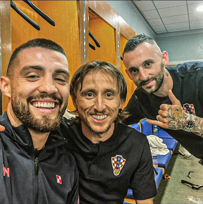 BeSoccerFR's tweet photo. Le meilleur milieu de terrain du monde ? 🇭🇷 https://t.co/fW3HJIag4A