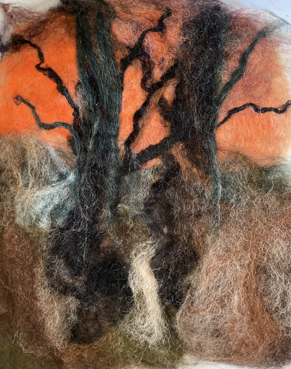 GraniteElements's tweet photo. This week I have been learning how to do wet felting - #mycreative week A new technique for me great fun to be had with a sushi mat and a rolling pin 😀 https://t.co/F1iMTwHu6k