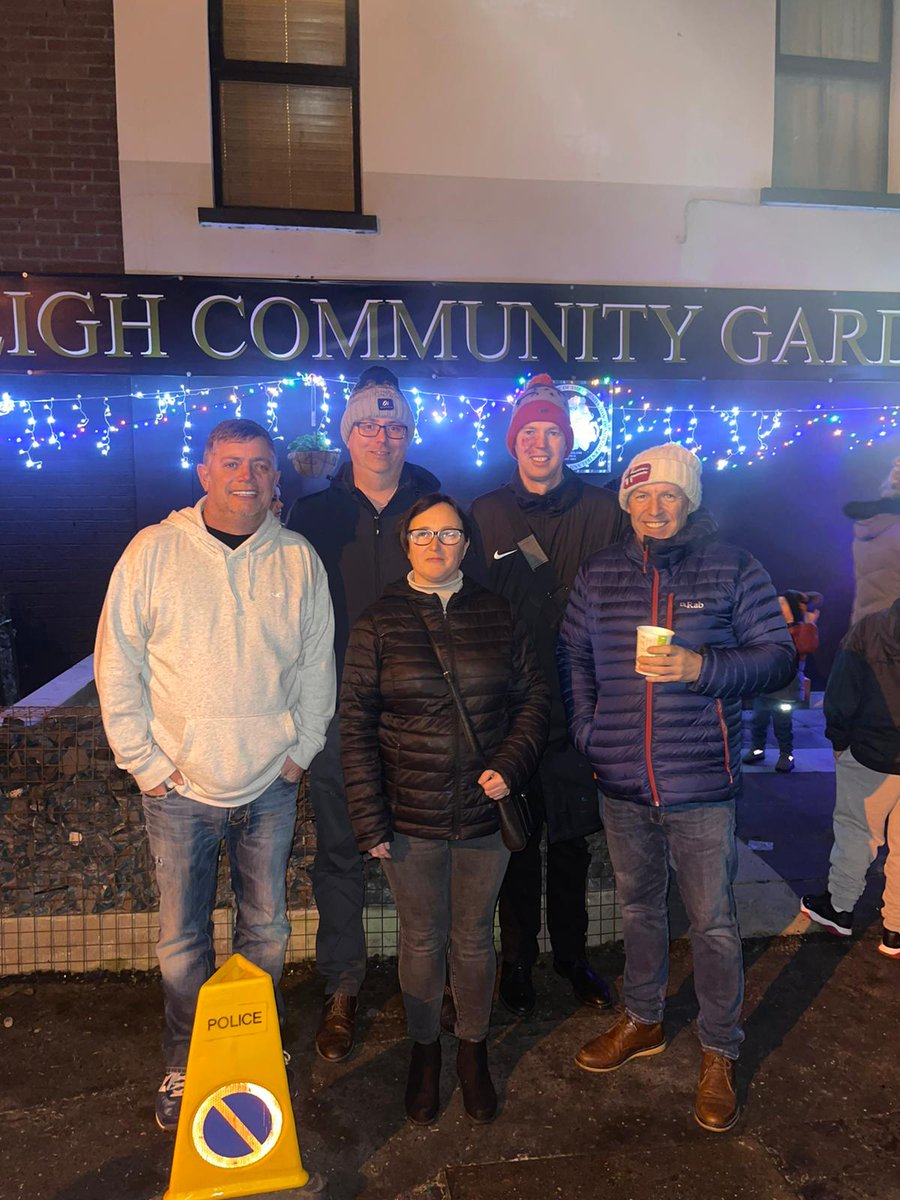 Great turnout for turning on Christmas Tree Lights at Community Garden in Ballynafeigh with Ballynafeigh Unionist Forum, local businesses, and church representative's @ClanmilHousing #housingforall #shared