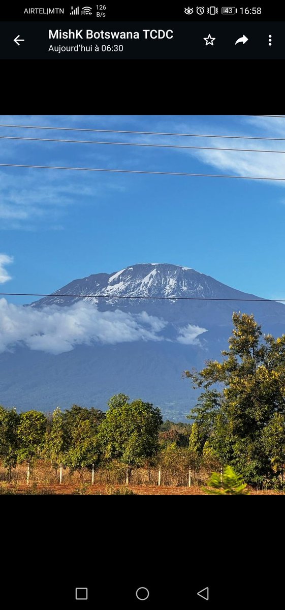 BignonDossou's tweet photo. It wasn't only about working and advocating but also about having fun and discovering Tanzania.
Africa is beautiful, i repeat Africa is beautiful.
We should be proud of that
#Goodweekend
#Kilimandjaro
#Arusha
#Tanzania
#Africa
#YouLead22
#Benin
#MSTCDC
#DanidaFellowship https://t.co/bzkH5zEgTA