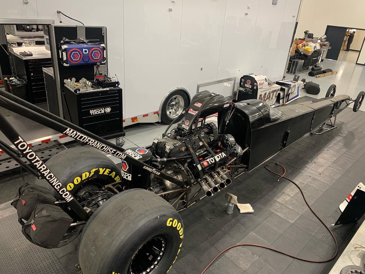 AntronBrown's tweet photo. New looks incoming โผ๏ธ Makeover time ๐๐ฏ
@matcotools / @ToyotaRacing / @SIRIUSXM / @Hangsterfers / @Lucas_Oil / @NHRA https://t.co/QG9wUO4wZp