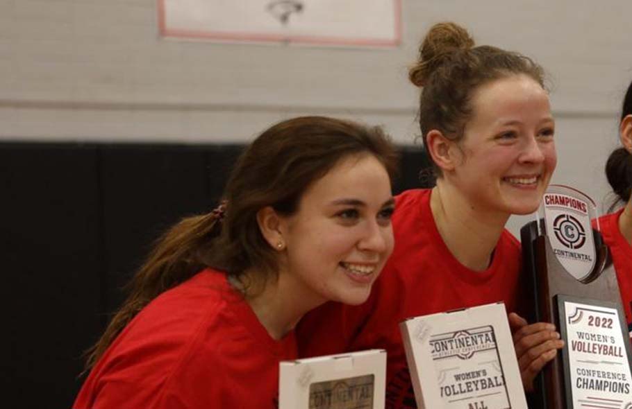 .<a href="/FC_Athletics_/">Florida College Athletics</a> Duo Named 2022 NAIA Volleyball Honorable Mention All-Americans.

📰 - tinyurl.com/y8u7dwf8