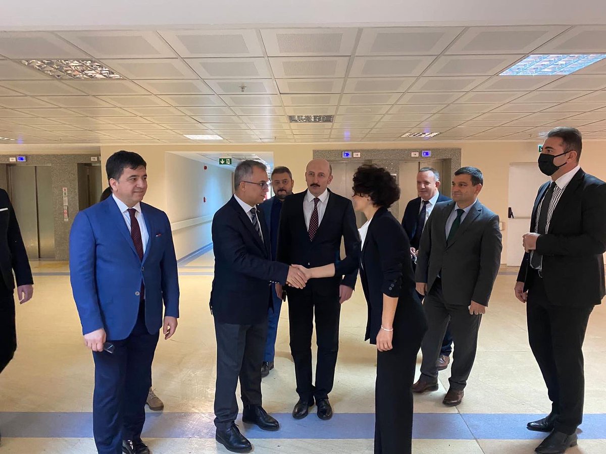 Marmara Üniversitesi Prof Dr Asaf Ataseven Hastanesi'nde yaptırılan "Hastane Sınıfı"açılışı Maltepe Kaymakamı Sayın Bahri Tiryaki ve Hastane Başhekimi Prof Dr.Osman Hakan Gündüz ve İlçe Milli Eğitim Müdürü Sayın Murat ALTINÖZ'ün katılımları ile gerçekleştirildi.