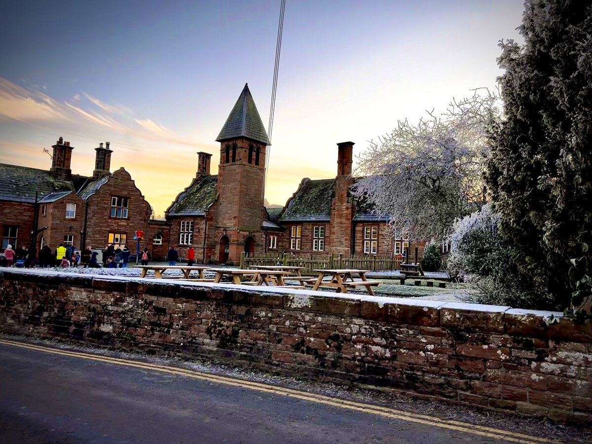 It’s beginning to look a lot like Christmas. Thanks for the photo <a href="/lakelandsocial/">lakelandsocial</a>