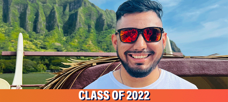 UTSA's tweet image. First-Generation graduate Domingo Figueroa took inspiration from his own life and family as he charted his course to complete his master’s in higher education administration. 

Learn about his journey: bit.ly/3BtHlFo

#UTSA #UTSAGrad22