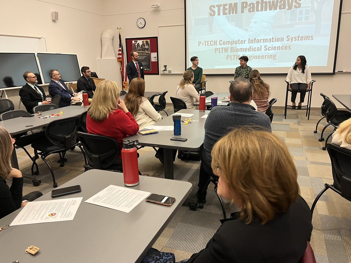 JoeSchoolPR's tweet image. Great morning that even included an engineering challenge for our elected leaders and @Adams12 staff 😊 @NorthglennSTEM students won🥇 Thank you @Kyle_Mullica @YadiraCaraveo @ShannonBird4CO @plomerforco @EsserKarla @KevinPriola for attending! #FiveStarProud #ELEVATESuccess