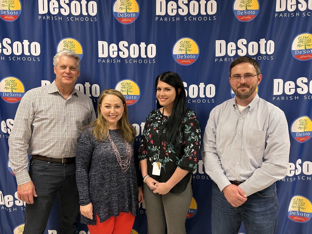 SWN partnered with DPSB to implement the  Discovery Ed platform to build the local school to community/career pipeline. This initiative benefitting DPSB students was started by the late Christolyn Sims, Coordinator of Student Learning. #TheDesotoDifference @SWN_R2 @DiscoveryEd