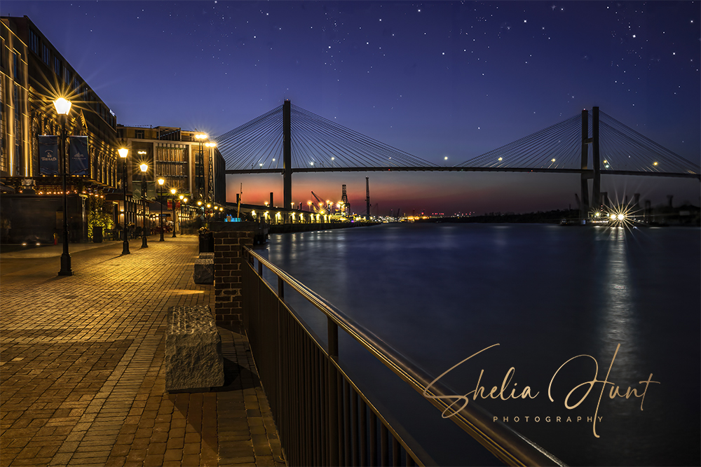 Romantic trip to Savannah... NEW ARTWORK - 'Evening on the Savannah Riverwalk'

GET IT HERE: bit.ly/3URZmE0

#riverwalk #savannah #GeorgiaRunoff #exploregeorgia #savannahriver #starry #talmadgebridge #urban #dreamy #romantic #buyintoat #artmatters #giftthemart #shopearly