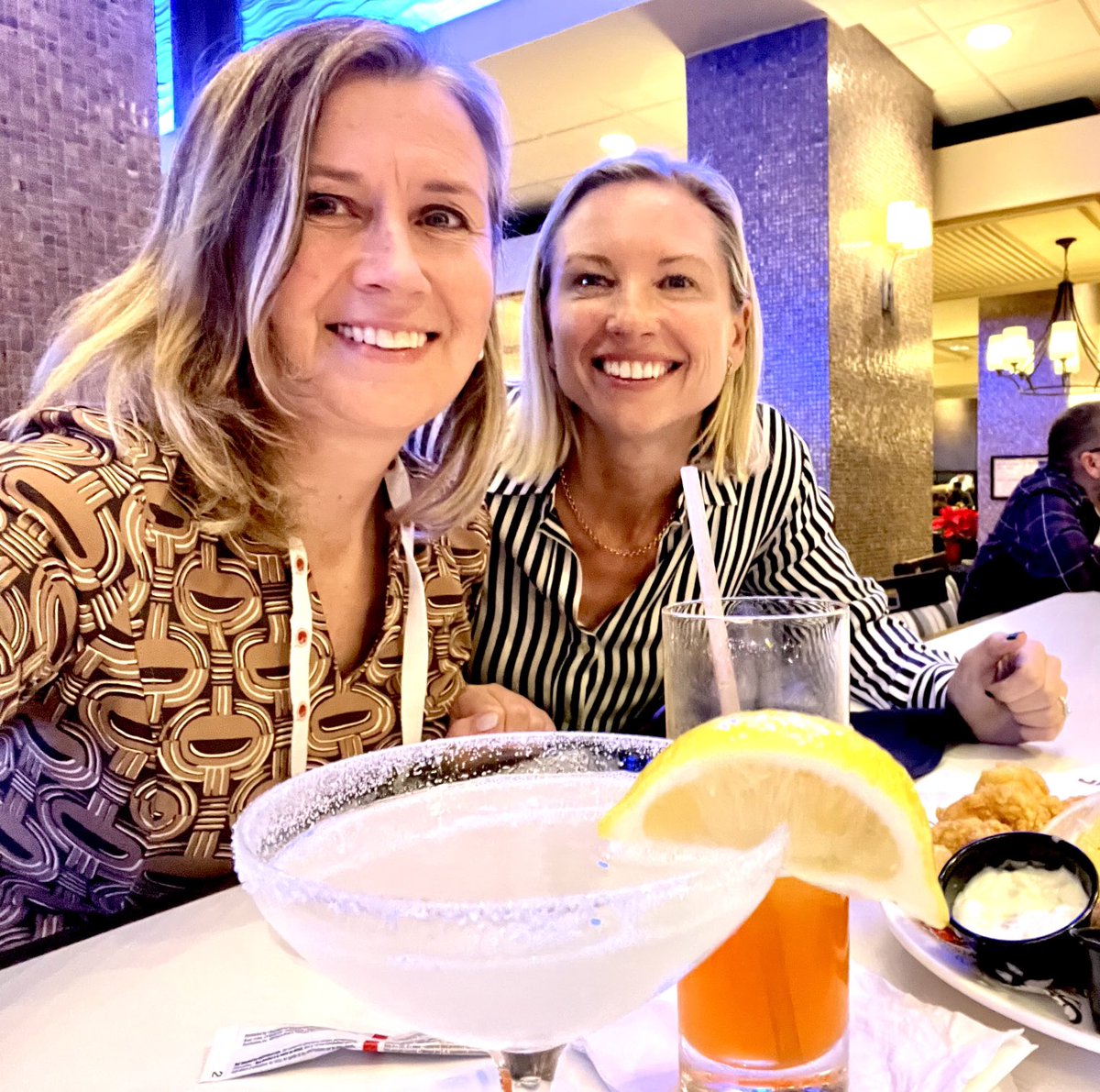 Loved catching up with my forever mentor Dr. Hanna Mikkola ⁦<a href="/ASH_hematology/">ASH</a>⁩. She can still get me so fired up about HSC biology!!