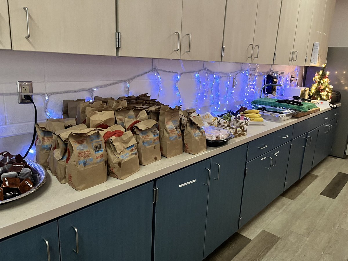 Dawn Vang tweet media