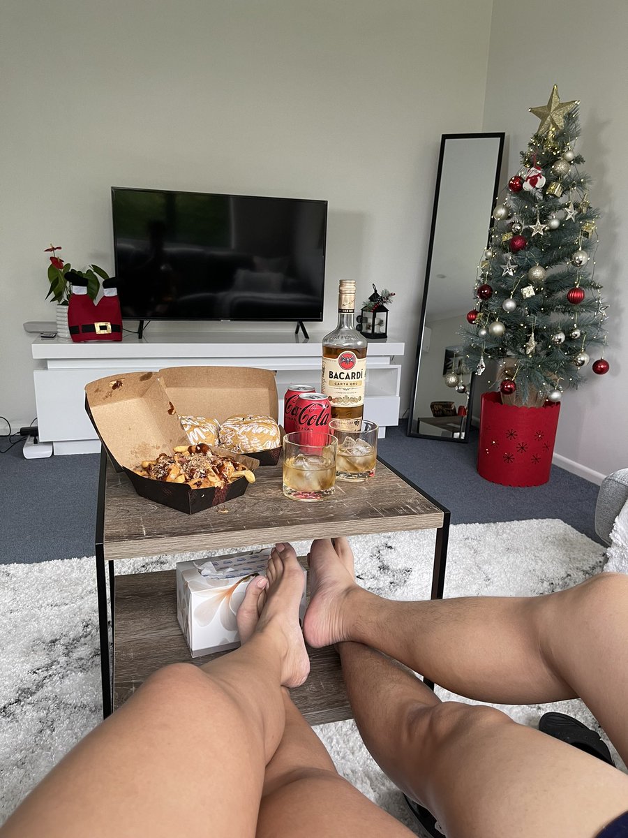 𝓢𝓾𝓷𝓭𝓪𝓮 𝓝𝓰𝓸 ✨ tweet media