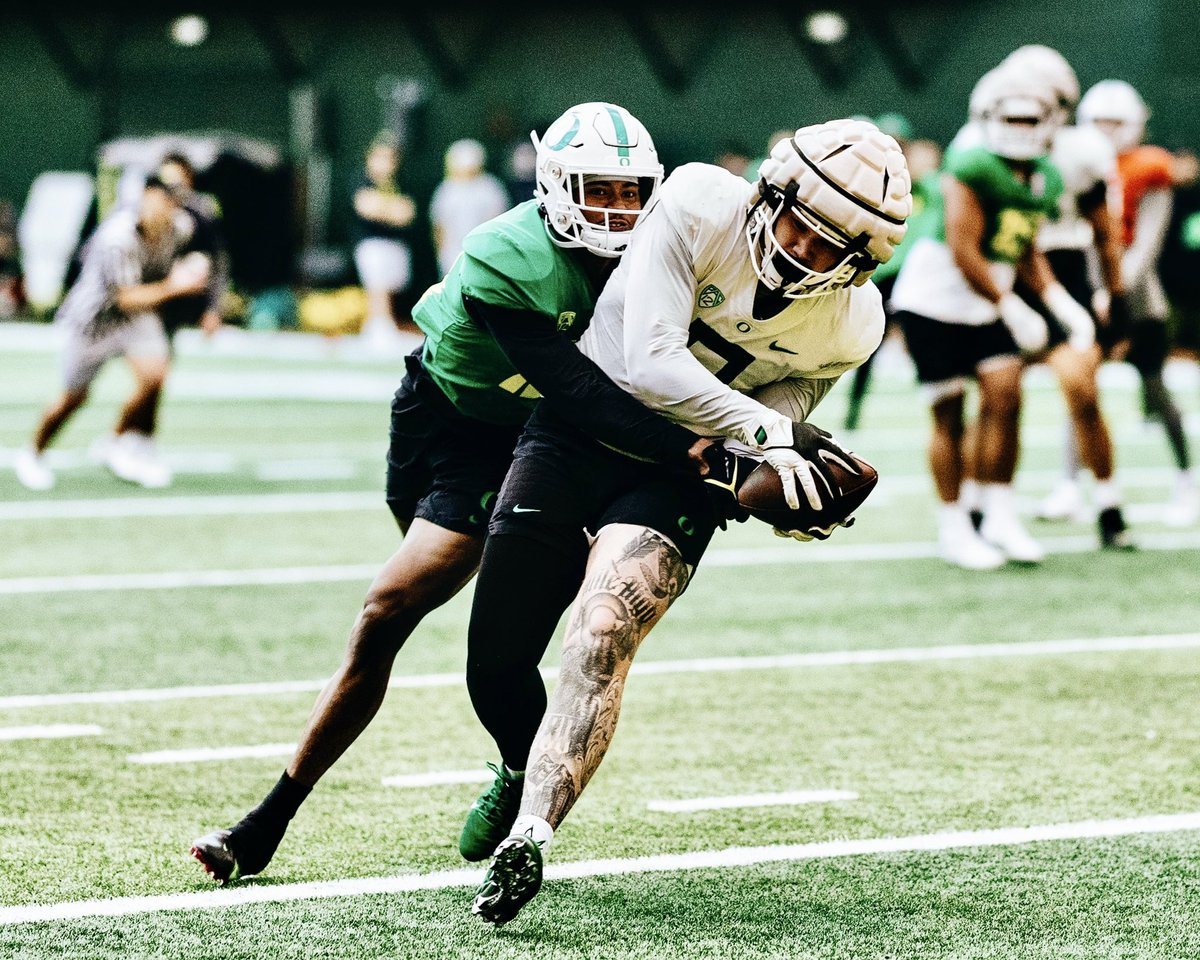 Eugene NIL Club 🦆 tweet media