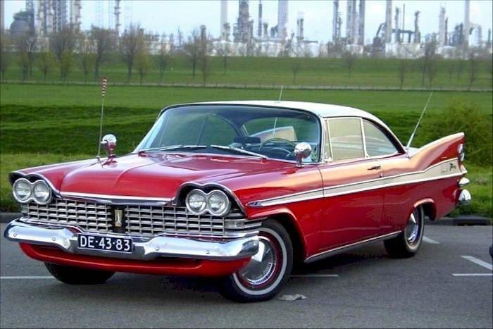 CarManToday's tweet photo. 1959 Plymouth Fury https://t.co/QgDnh0n8Mx