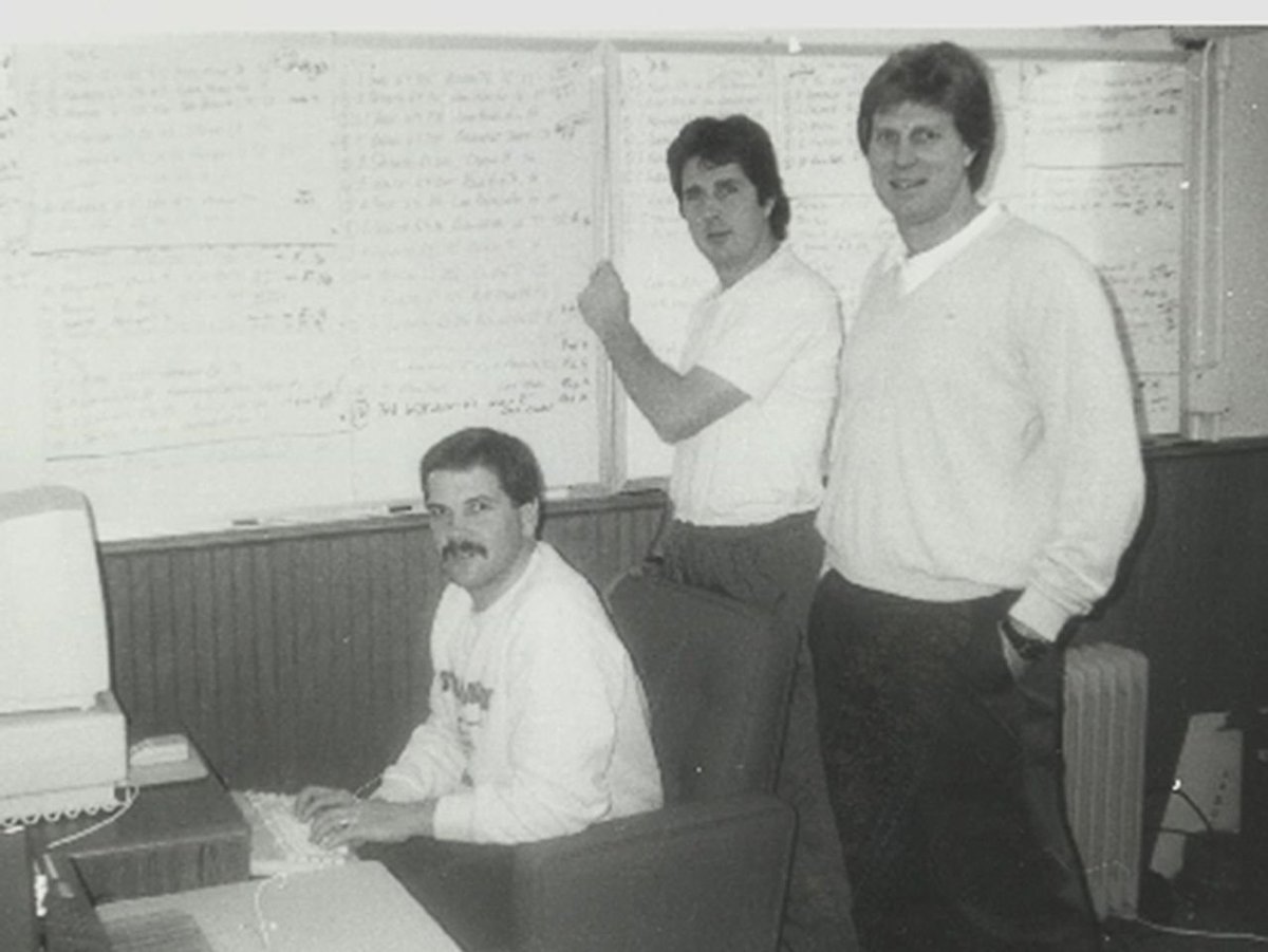 Sidelines_SN's tweet photo. A Football Life: Mike Leach https://t.co/VFgNRo4V2F
