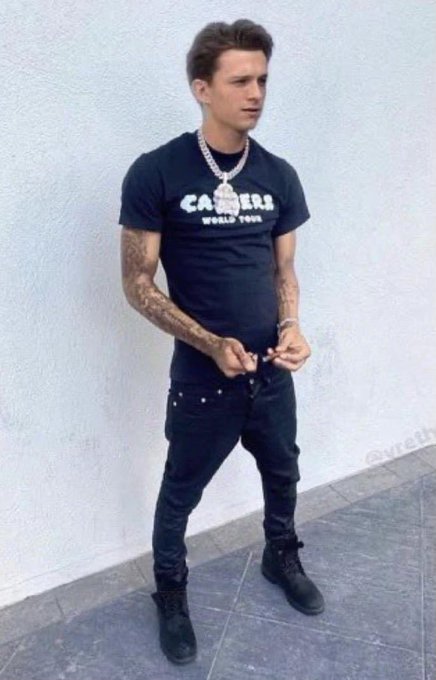 Why internet, why? 😂 https://t.co/5d3RZ0Y3Lw