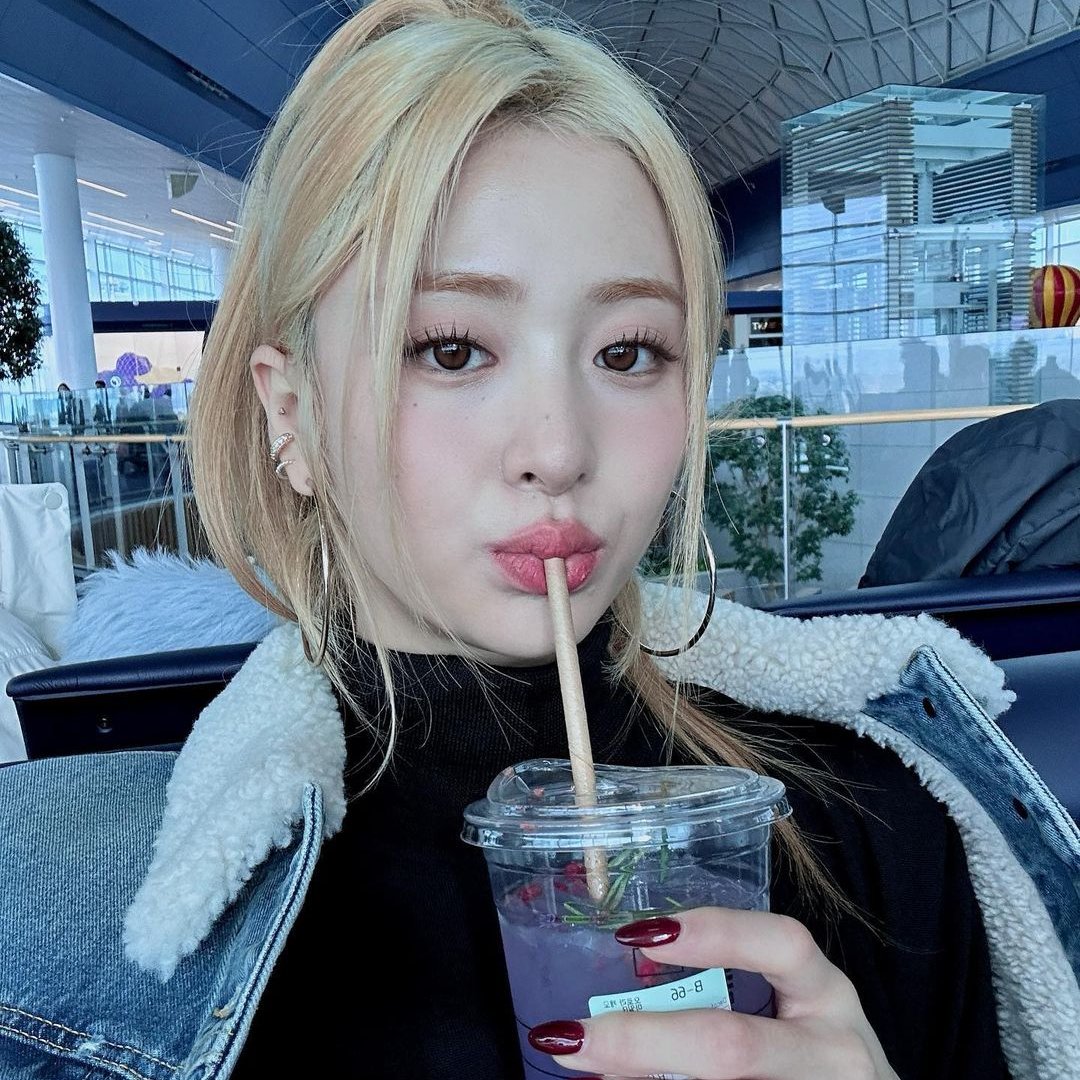 🎄🎊 tweet media