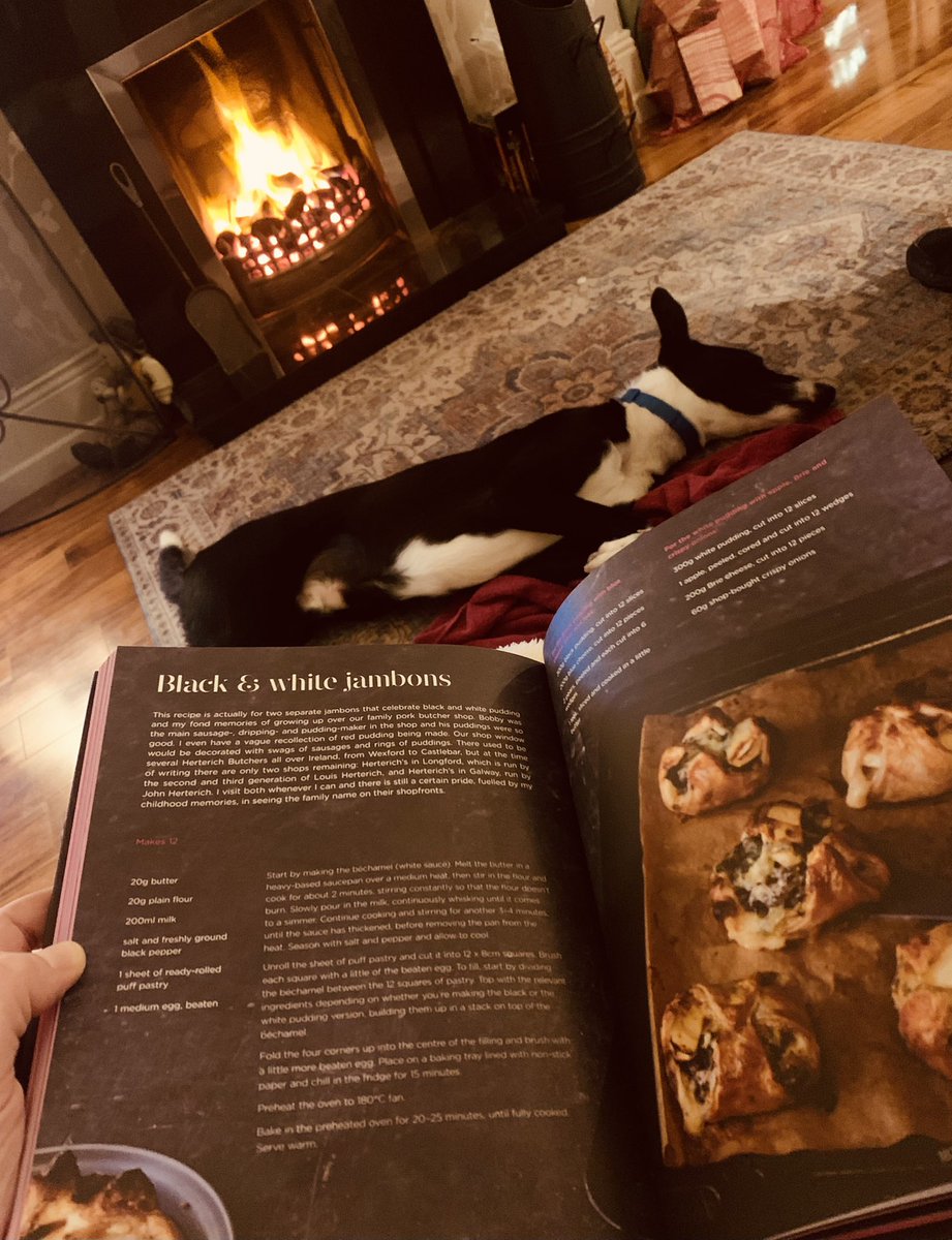 Fallon Moore tweet media