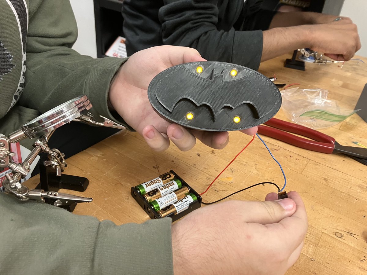 Mr. Nash tweet media