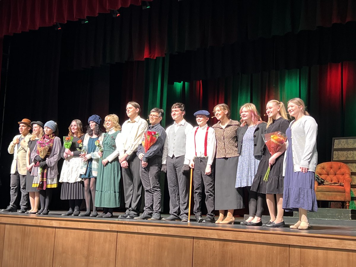 🎄 NEHS | Bravo, bravo to the cast members of “A Christmas Carol!” 🎄 Give these talented NEHS scholars a standing ovation by posting the 👏 emoji in the comments 👇! 
We’ll start…👏👏👏👏
#NELSDpride #JetsSoar