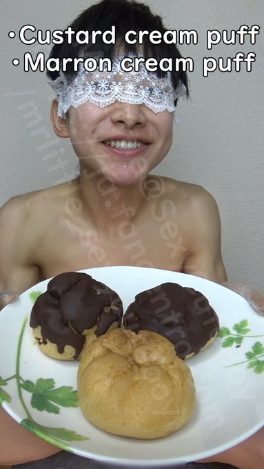 1 pic. I love to eat and masturbation?

I love sweets stuff?

▼Fancentro▼
https://t.co/nnJyGoNYOr

▼Pornhub▼