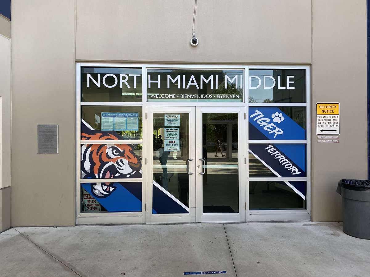 RBobinchuck's tweet photo. The week of learning starts off with the #InstructionalLeaders of @North_Miami_MS! We analyzed student #DiagnosticData to #AccelerateLearning and address #UnfinishedInstruction.
#iReady #MyiReady @iReadyMDCPS #KnowBetterDoBetter #BeTheChange #MathIsFun #ELAAllDay #EdTech https://t.co/UvQTBFIBGF