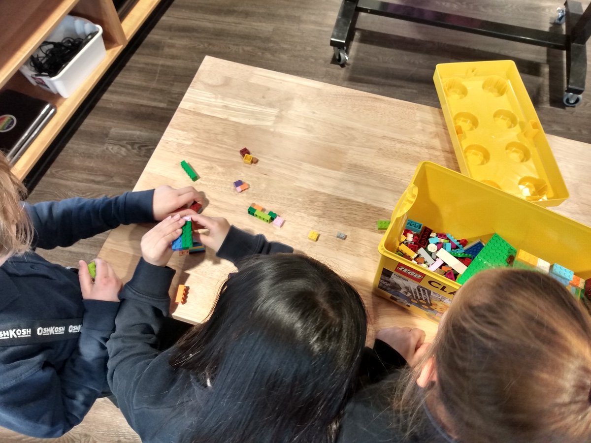 Grade 3's utilizing our makerspace to build a structure that has both form and function. <a href="/ms_amodeo/">Ms Amodeo (she/her)</a> <a href="/StGregoryHCDSB/">St. Gregory</a> #TheStGregoryWay #steam <a href="/hcdsbsteam/">HCDSB STEAM</a>