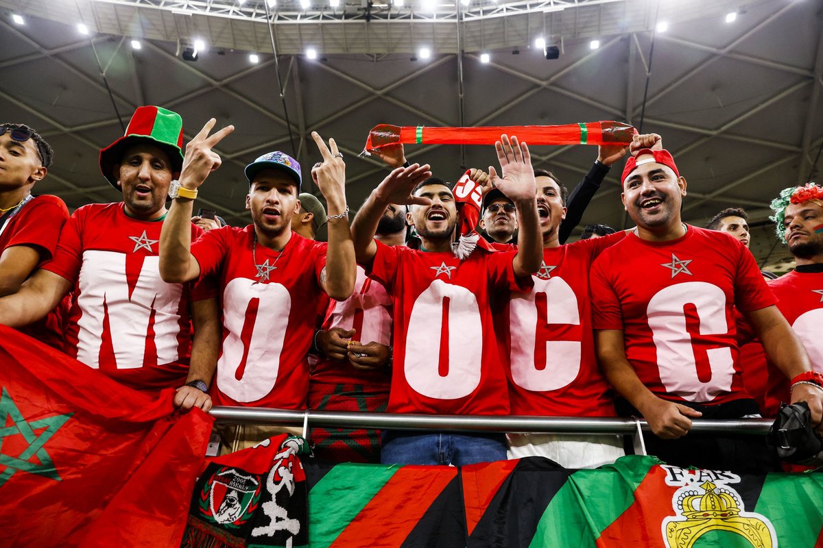 Actu Foot (@actufoot_) on Twitter photo Environ 45.000 supporters marocains devraient assister à la demi-finale, contre 4.000 supporters français. 🤯
(<a href="/HanifBerkane/">Hanif Ben Berkane</a>) Environ 45.000 supporters marocains devraient assister à la demi-finale, contre 4.000 supporters français. 🤯
(<a href="/HanifBerkane/">Hanif Ben Berkane</a>)