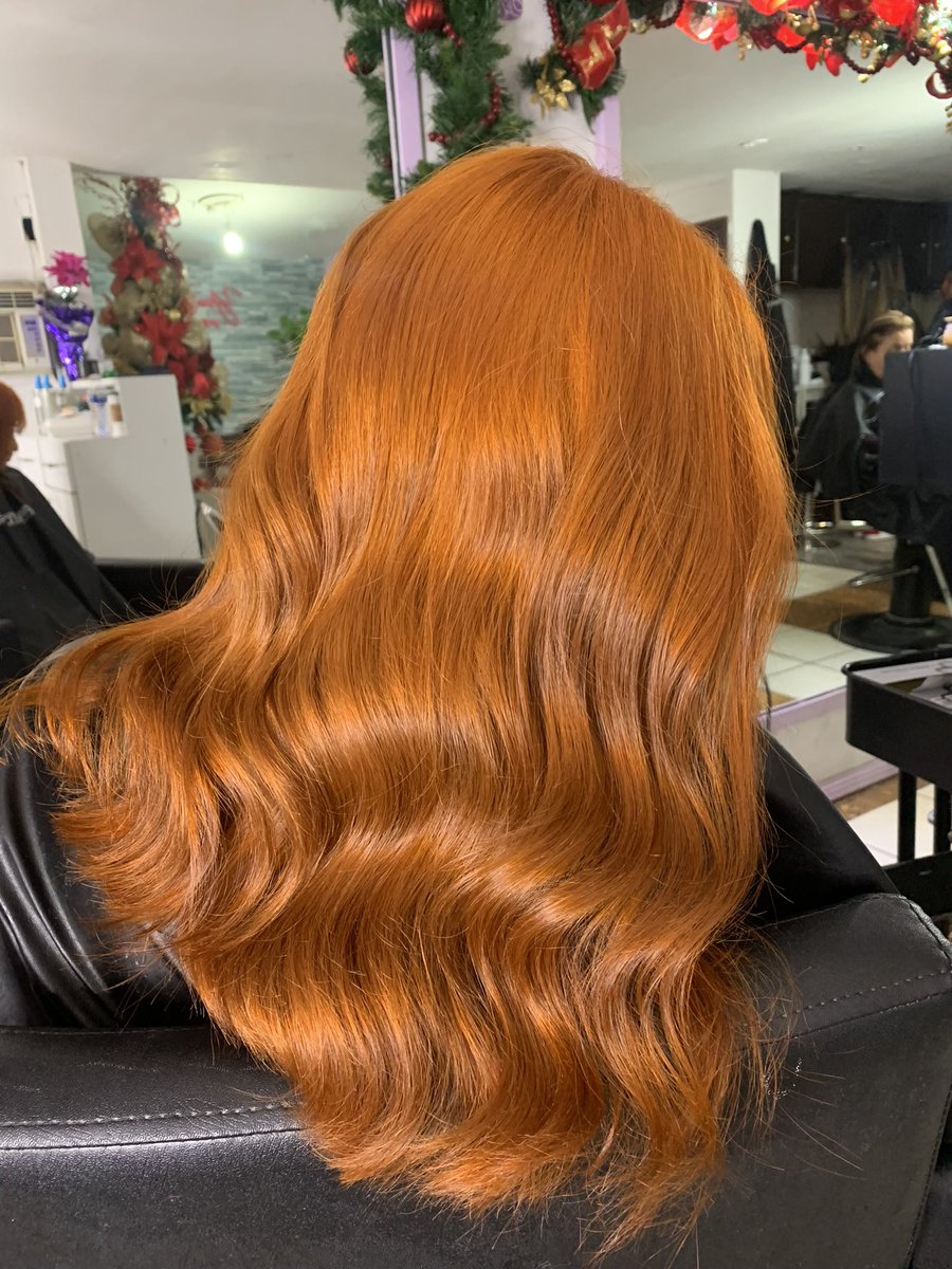 caritadesool's tweet photo. Deseando que mi trabajo llegue a mucha gente en Tijuana, les dejo unas fotos de looks que he hecho y si son de Tijuana me ayudarían un chorro compartiendo, los tkm🫶 https://t.co/TbO6KJJyjy