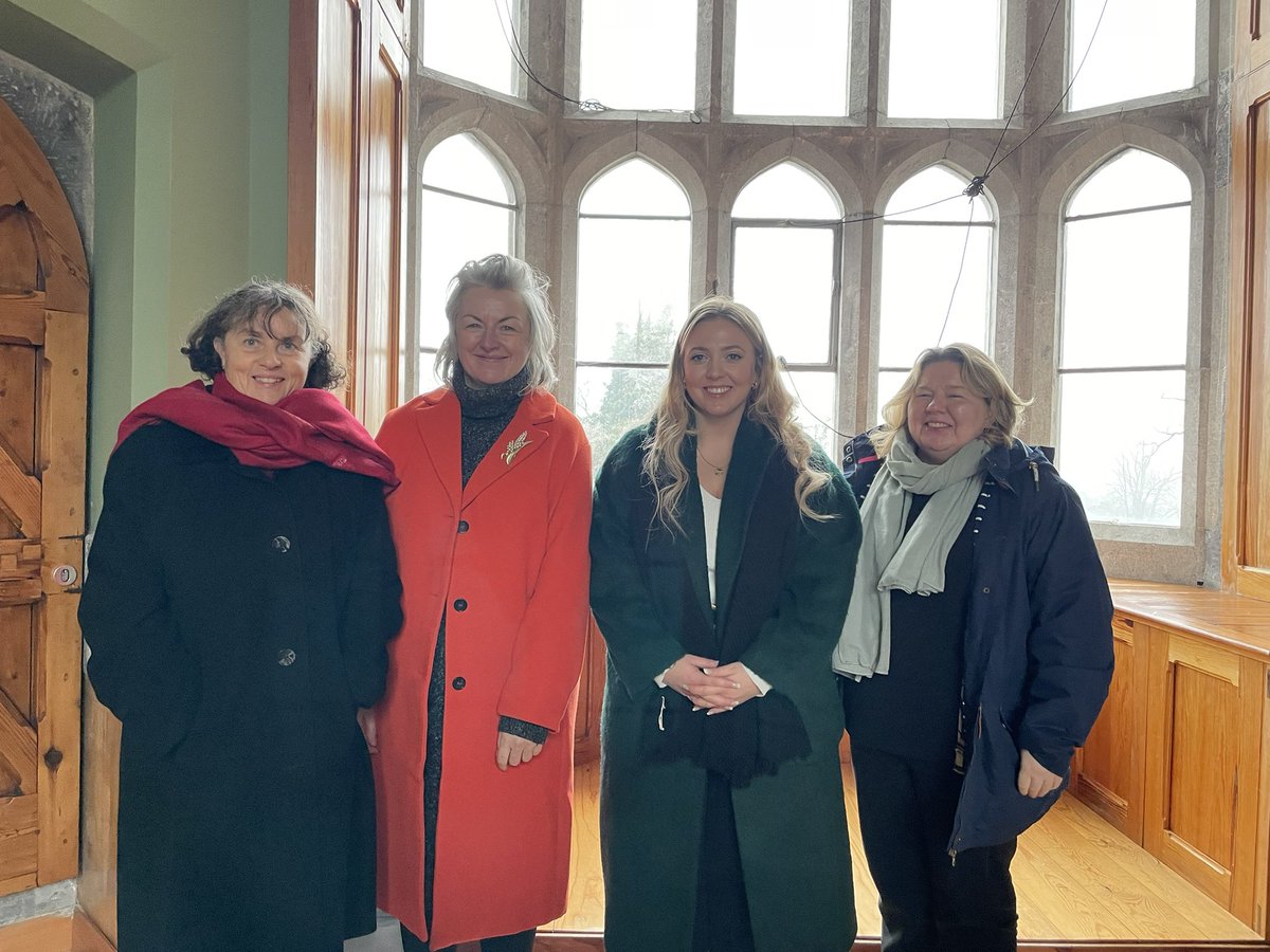 ERegan91's tweet photo. Today I passed my viva with minor corrections. Genuinely couldn’t have been more grateful for the experience, I came away with so many ideas. Thank you to @claireconnollys and @KSLaing1 as my examiners and of course @ClionaOGall and Heather Laird for getting me to this point 🎉 https://t.co/QeImaOS37U