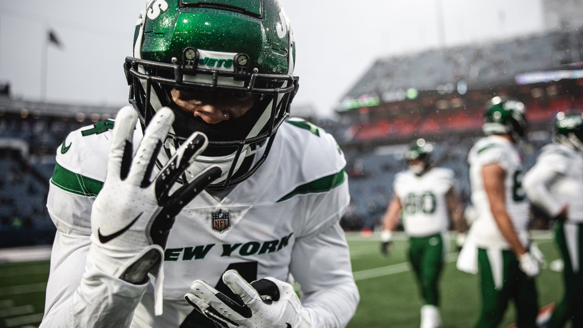 nyjets's tweet photo. One time for these dudes.

#ProBowlVote @TreyDeuce32RTR 
#ProBowlVote @D7_Reed 
#ProBowlVote @jhardee_19 
#ProBowlVote @iamSauceGardner https://t.co/GtAY9V20Wg