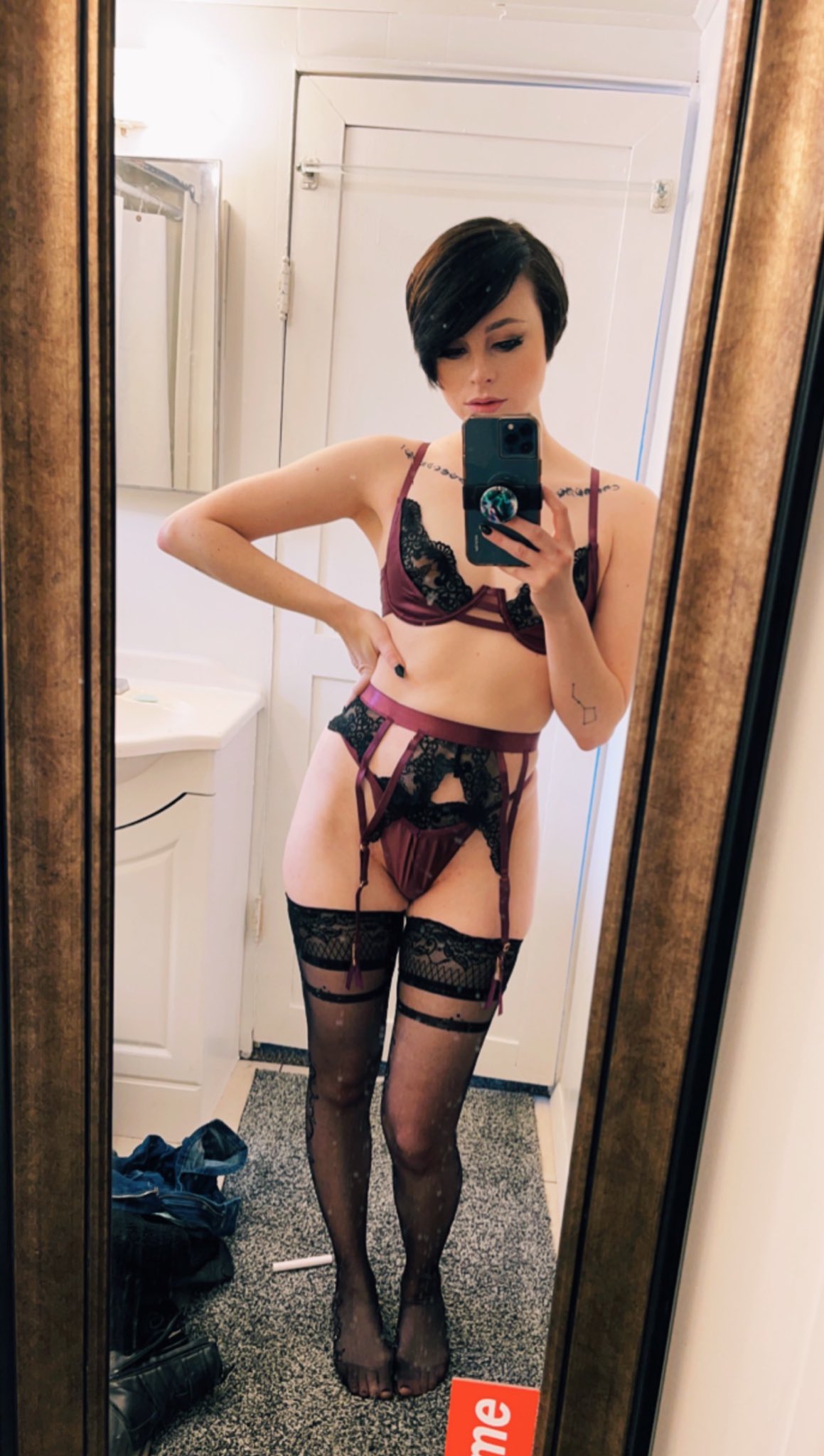 Harli Kane ➡️ PAX East on X: Reminiscing over my first boudoir shoot ever  last December! I should really pull out this lingerie again for some more  photos 💜  / X