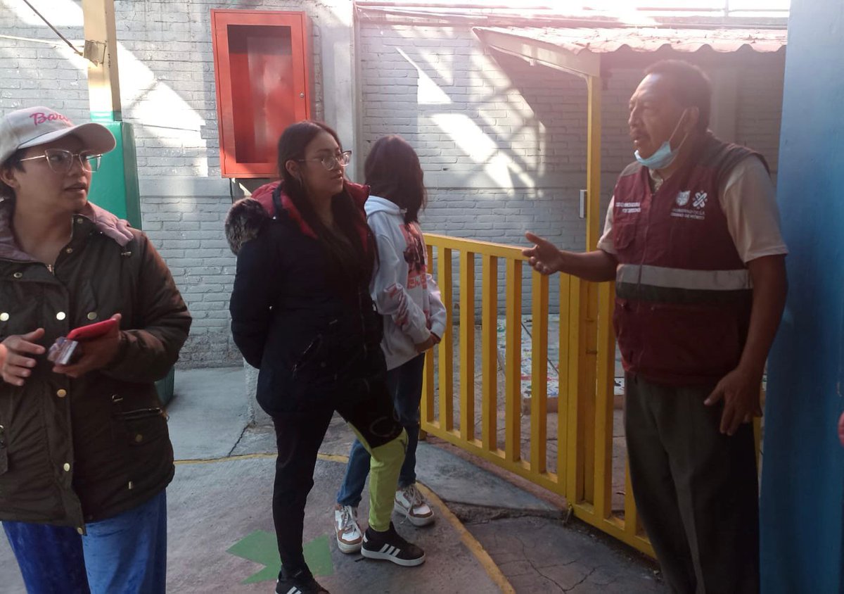 BienestarEdu's tweet photo. para que posteriormente puedan registrarse o actualizar los datos de sus beneficiarios al programa Bienestar para Niñas y Niños, Mi Beca para Empezar.

#MiBeca,MiDerecho📚
#LaEducaciónEsEl❤️DeLaTransformación https://t.co/N0Uf5nmI5i