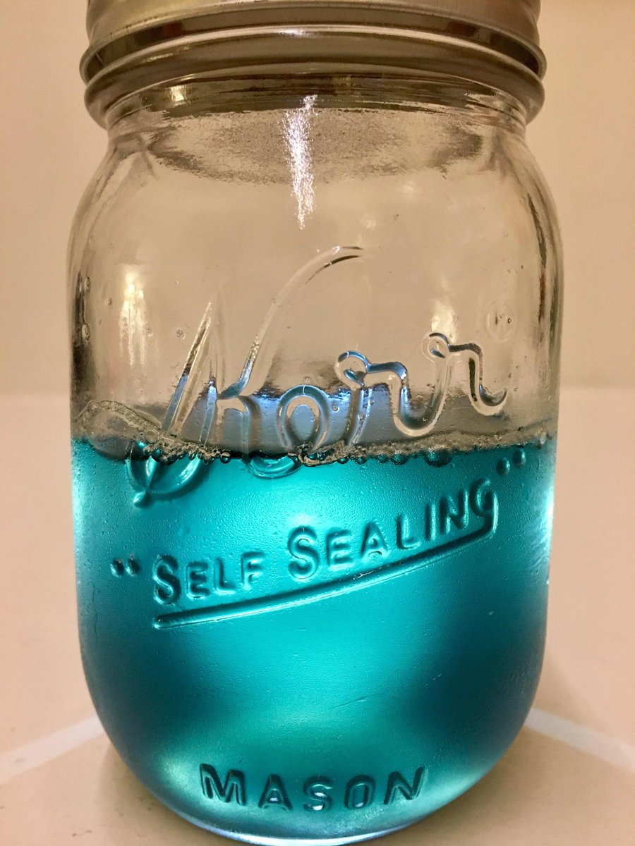 FatherMcKennaa's tweet photo. "blue juice" aka cold water extraction of psilocybin https://t.co/njpvticJEs