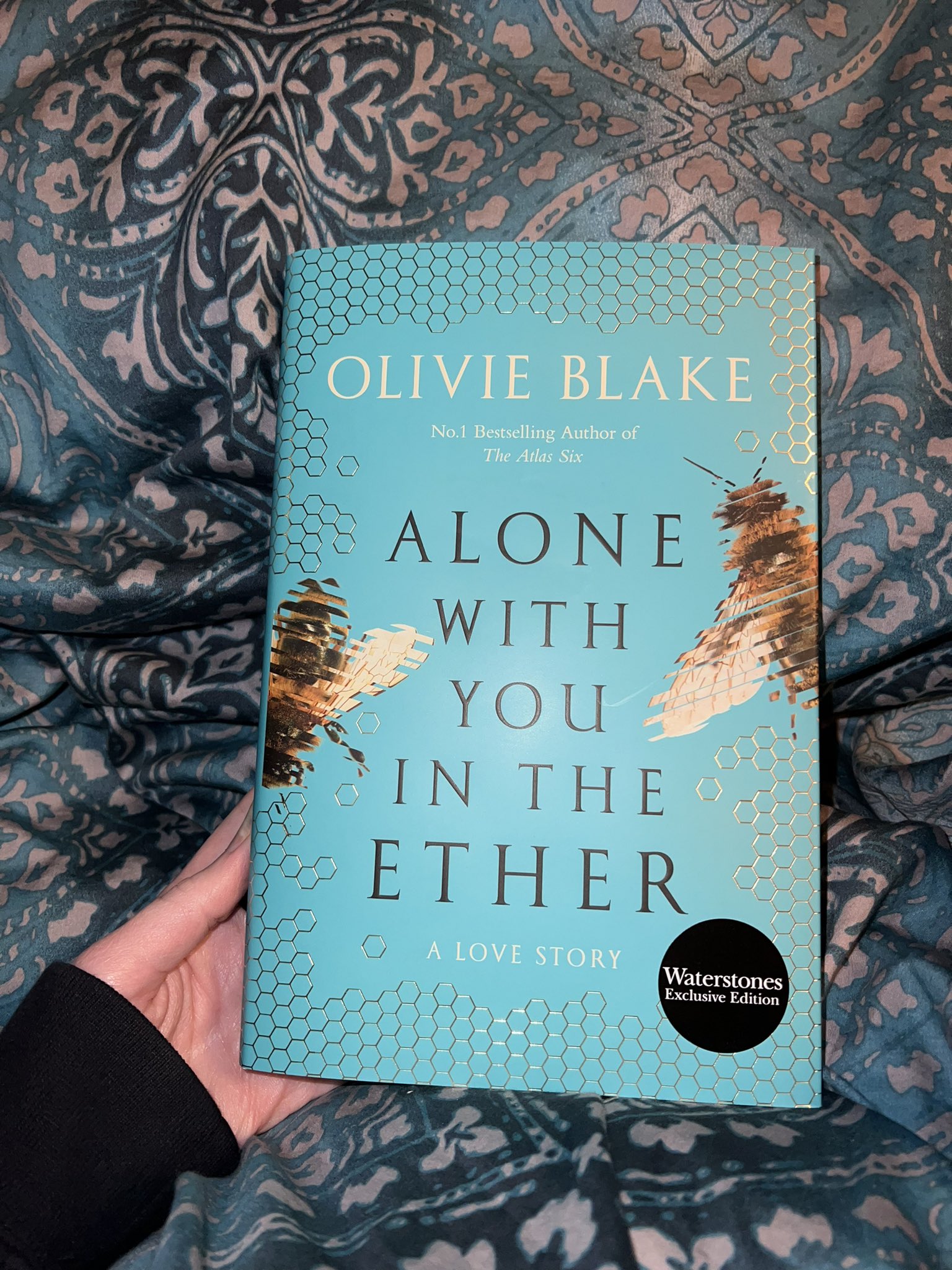 Amanda on Twitter "My Waterstones edition is finally here!!! Look how