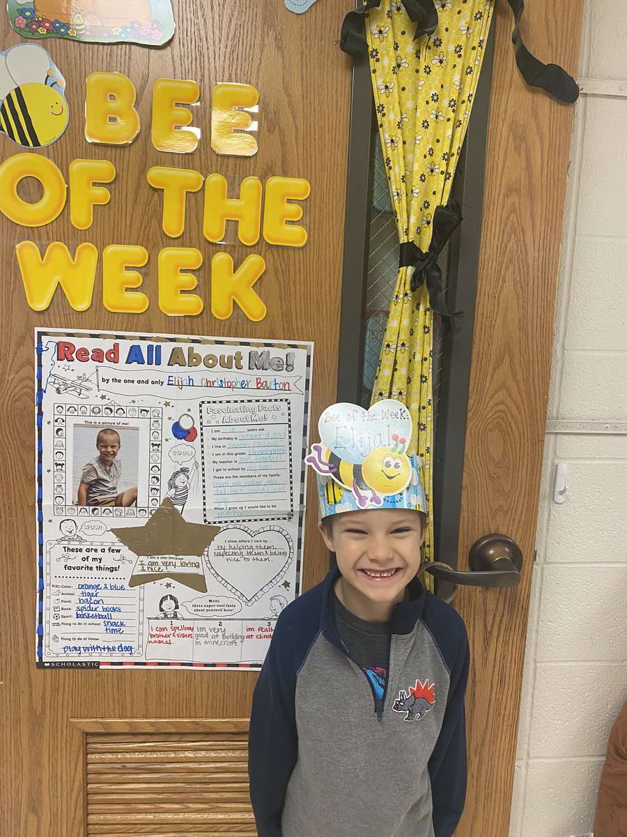 hadohamby's tweet photo. Bee of the Week is Elijah. Elijah loves tigers and playing basketball. When he grows up, he wants to be a mechanic. https://t.co/CsjfFZySvu