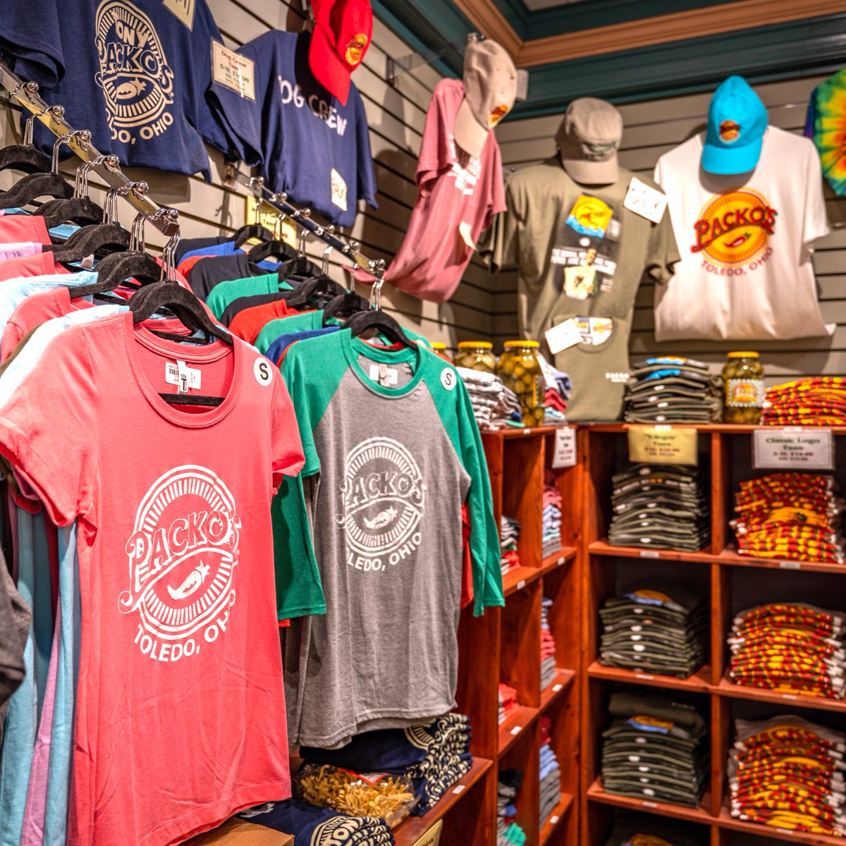 Tony Packo's Restaurant tweet media