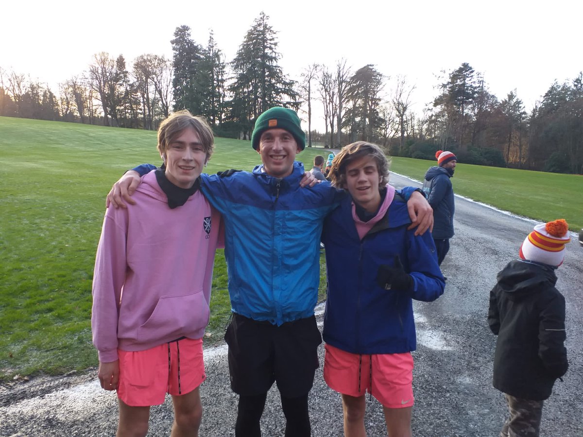 CollPatchells's tweet image. Amazing effort from Patchellians on the heartbreak run - 17km across the mountains!