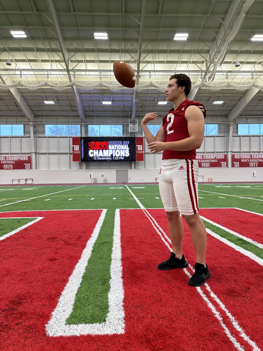 quintenkaylor (@quintenkaylor) on Twitter photo After a great visit with <a href="/JimCollins_FB/">Jim Collins</a> and <a href="/CoachMcGee11/">Brian McGee</a>, I am blessed to receive offers from <a href="/WittFootball/">Wittenberg Football</a> <a href="/wittbaseball/">Wittenberg University Baseball</a>! <a href="/CoachCastner/">Brian Castner</a> <a href="/MasonCometsFB/">Mason Football</a> <a href="/CoachCBly/">Curt Bly</a> <a href="/MasonHSBaseball/">Mason Comets Baseball</a> After a great visit with <a href="/JimCollins_FB/">Jim Collins</a> and <a href="/CoachMcGee11/">Brian McGee</a>, I am blessed to receive offers from <a href="/WittFootball/">Wittenberg Football</a> <a href="/wittbaseball/">Wittenberg University Baseball</a>! <a href="/CoachCastner/">Brian Castner</a> <a href="/MasonCometsFB/">Mason Football</a> <a href="/CoachCBly/">Curt Bly</a> <a href="/MasonHSBaseball/">Mason Comets Baseball</a>