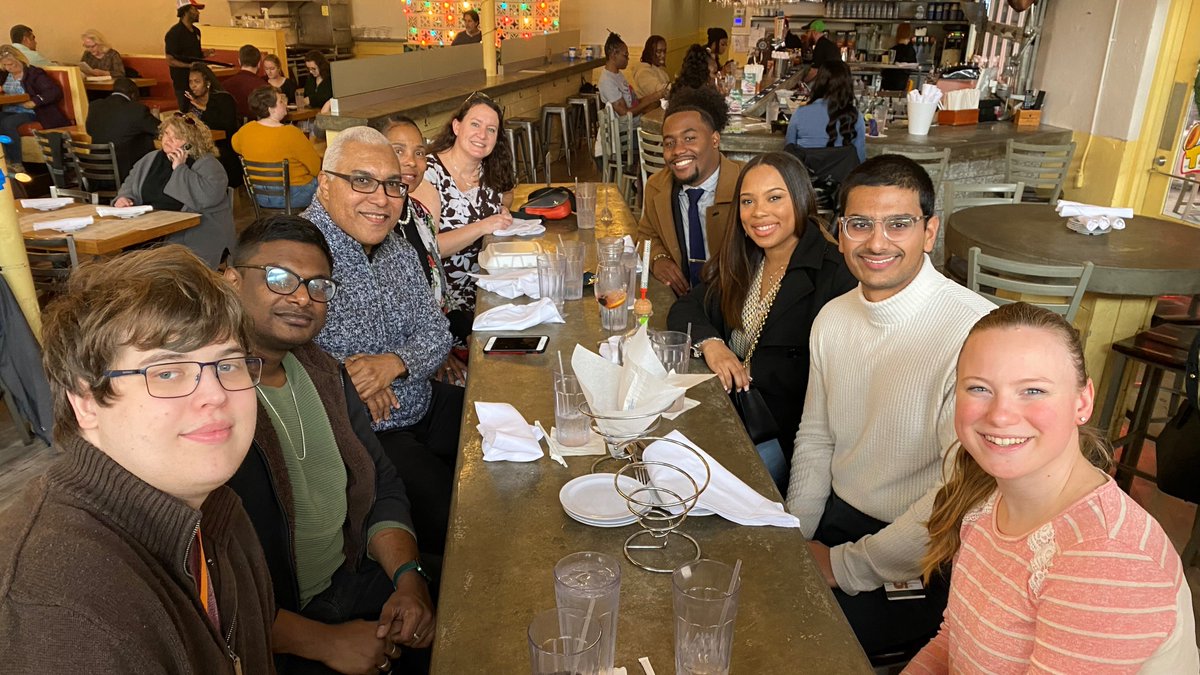 Liza Makowski Lab (@makowskilab) on Twitter photo Happy Graduation 🎓to Sydney Joseph, who successfully defended her MS last week 💯🔬🧐🤓 and celebrated Commencement today 🌟! We are so proud of you and lucky to have you in <a href="/Makowskilab/">Liza Makowski Lab</a>🙌👏👏👏! <a href="/UTHSC_CGHS/">UTHSC College of Graduate Health Sciences</a> <a href="/UTHSC_Cancer/">UTHSC Center for Cancer Research</a> <a href="/UTHSCResearch/">UTHSC Research</a> <a href="/UTHSCMedicine/">UTHSC College of Medicine</a> Happy Graduation 🎓to Sydney Joseph, who successfully defended her MS last week 💯🔬🧐🤓 and celebrated Commencement today 🌟! We are so proud of you and lucky to have you in <a href="/Makowskilab/">Liza Makowski Lab</a>🙌👏👏👏! <a href="/UTHSC_CGHS/">UTHSC College of Graduate Health Sciences</a> <a href="/UTHSC_Cancer/">UTHSC Center for Cancer Research</a> <a href="/UTHSCResearch/">UTHSC Research</a> <a href="/UTHSCMedicine/">UTHSC College of Medicine</a>